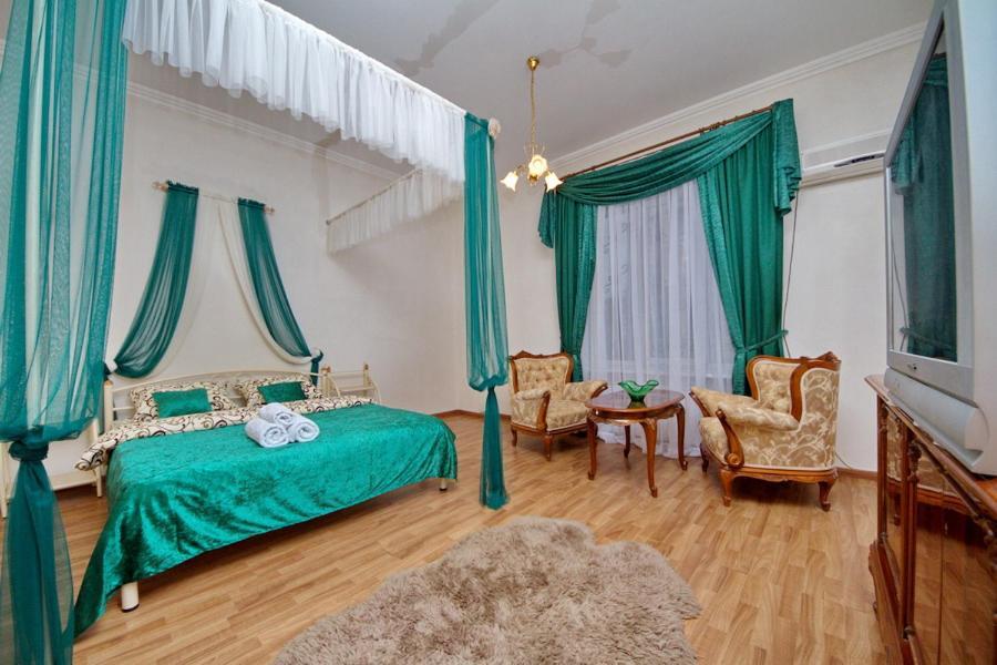 Apartments On Besarabka キエフ エクステリア 写真
