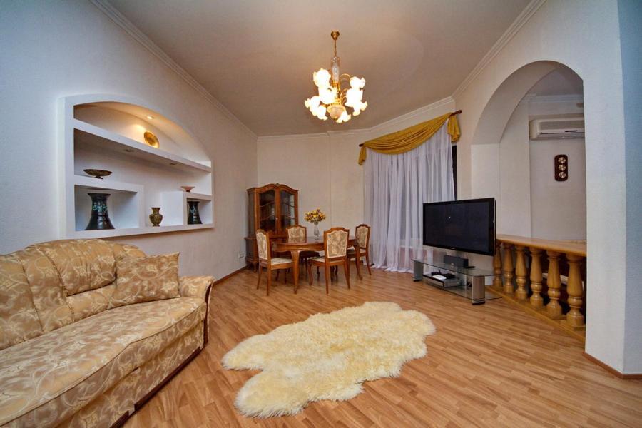 Apartments On Besarabka キエフ エクステリア 写真