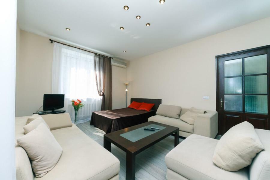 Apartments On Besarabka キエフ エクステリア 写真