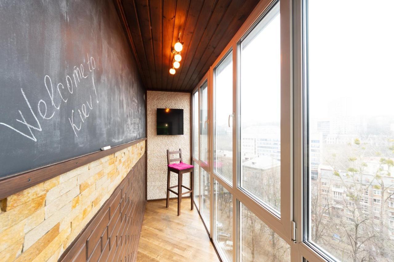 Apartments On Besarabka キエフ エクステリア 写真